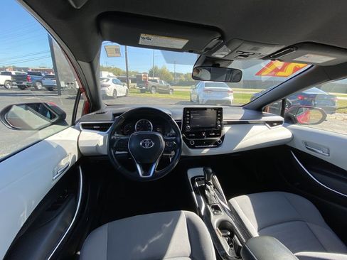 Used 2021 Toyota Corolla SE image 5