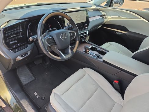 Certified 2023 Lexus RX 350 AWD w/ Accessory Package image 15