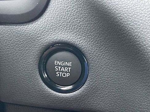 New 2026 Toyota Tundra Limited AWD/4WD image 34