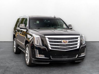 Used 2017 Cadillac Escalade Platinum