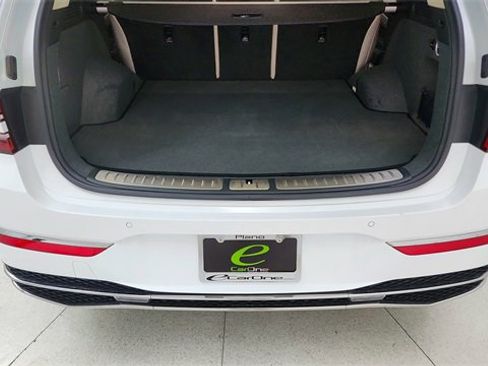 Used 2025 Genesis GV80 3.5T Prestige image 14