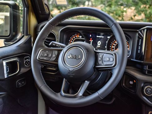 New 2026 Jeep Gladiator Willys image 14