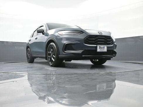 Used 2023 Honda HR-V Sport image 26