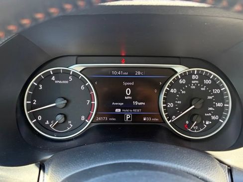 Used 2024 Nissan Sentra SR FWD image 18