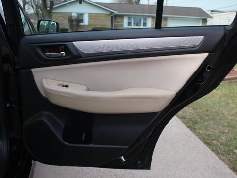 Used 2015 Subaru Legacy 2.5i Premium image 32