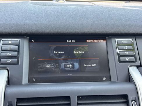 Used 2017 Land Rover Discovery Sport SE AWD/4WD image 24