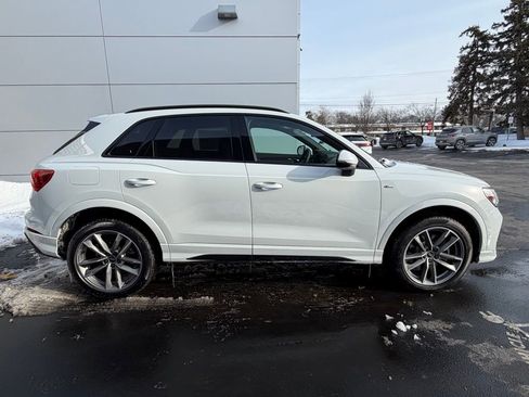 New 2025 Audi Q3 2.0T Premium image 6