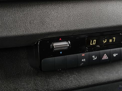 Used 2022 Mercedes-Benz Sprinter 2500 image 54