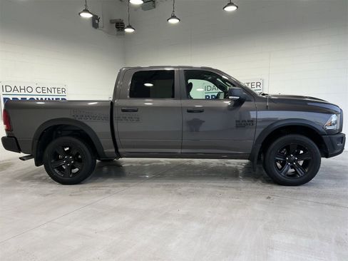 Used 2022 RAM 1500 Classic Warlock image 9