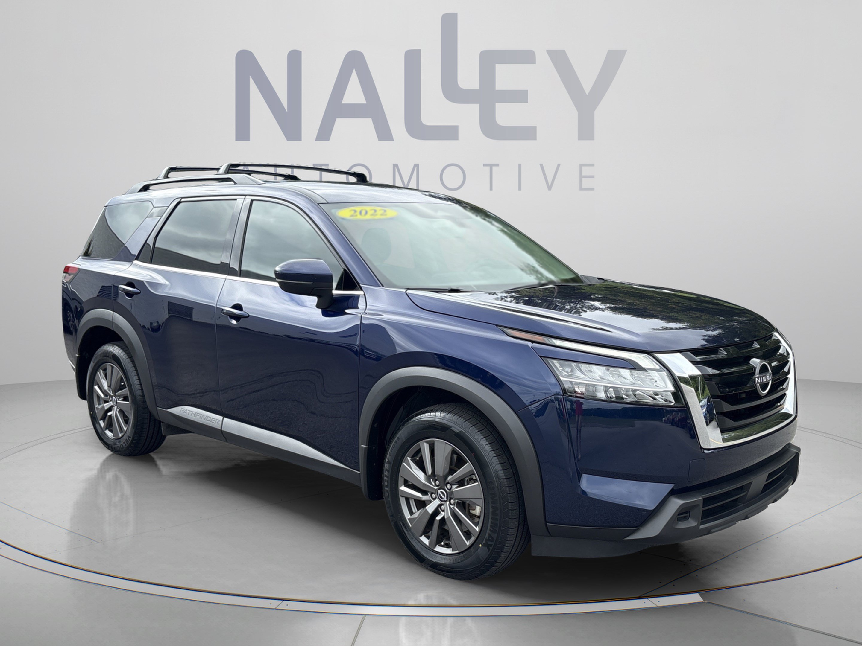 Used 2022 Nissan Pathfinder SV FWD image 7