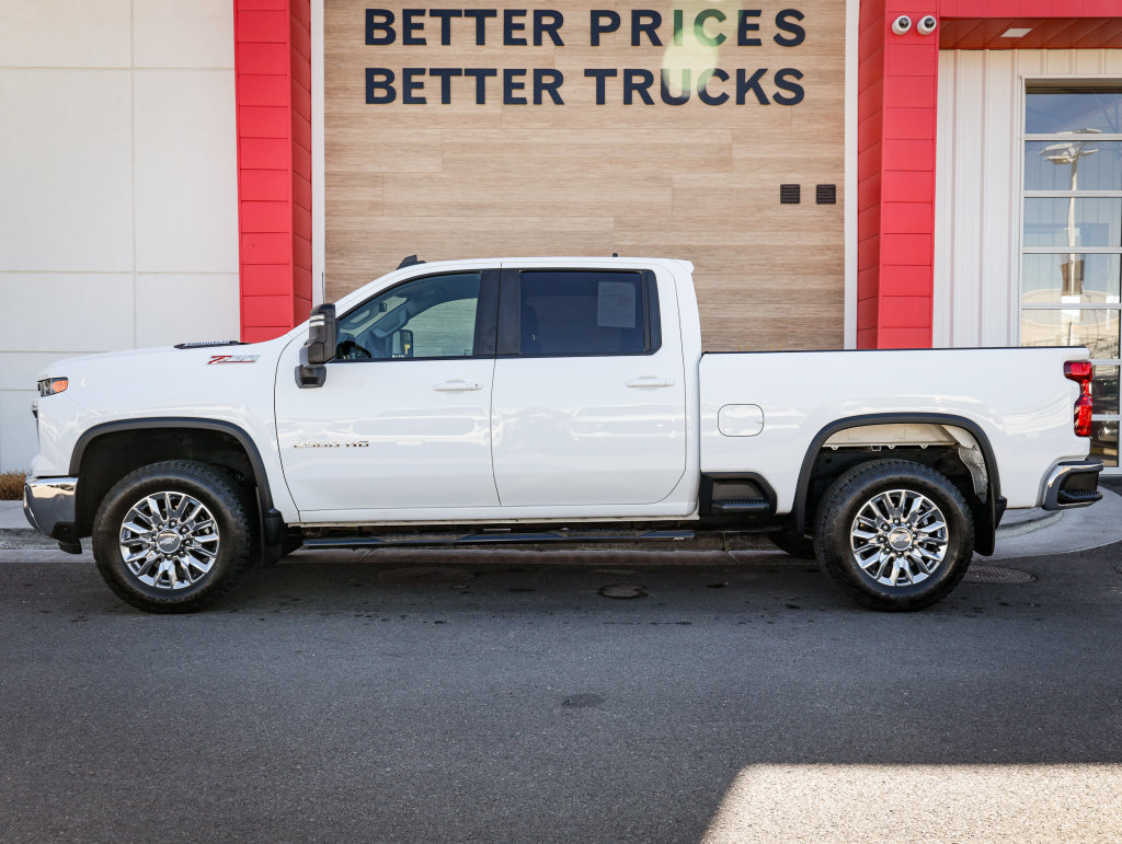 Used 2024 Chevrolet Silverado 2500 LT w/ Convenience Package AWD/4WD image 7