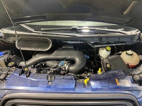 Used 2015 Ford Transit 350 XL image 18