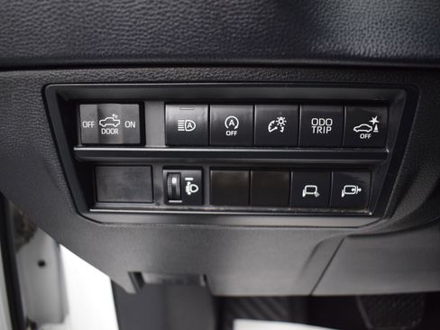 Used 2022 Toyota Tundra SR5 image 15