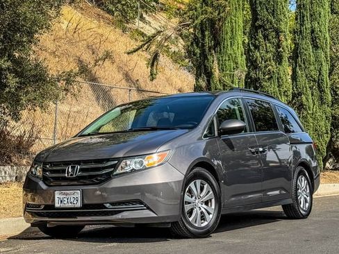Used 2016 Honda Odyssey EX-L image 2