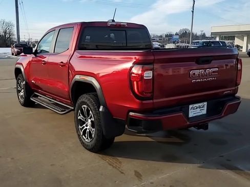 Used 2025 GMC Canyon AT4 w/ Technology Plus Package image 7