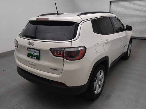 Used 2020 Jeep Compass Latitude FWD image 9