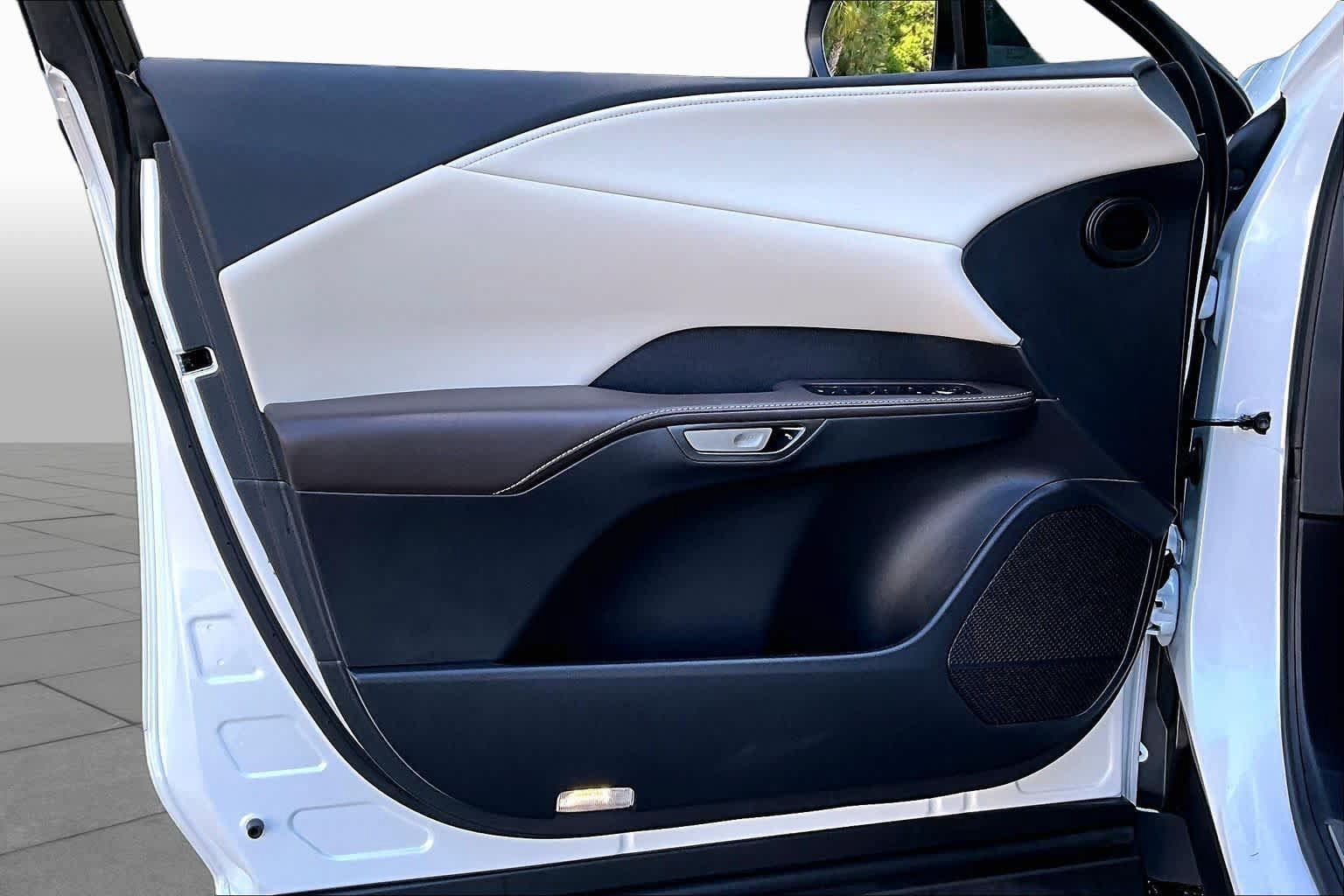 Used 2024 Lexus RX 350 Premium w/ Cold Area Package AWD/4WD image 22