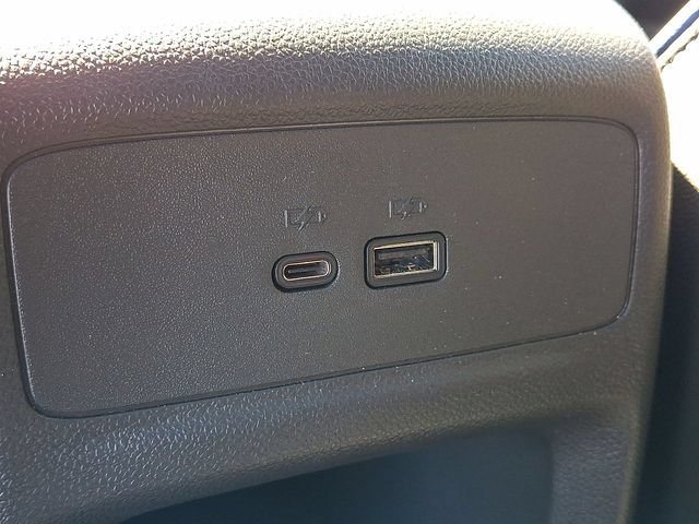 Used 2025 Buick Envista Sport Touring w/ Convenience I Package FWD image 20