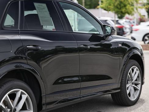 Used 2025 Audi Q3 2.0T Premium w/ Convenience Package AWD/4WD image 8