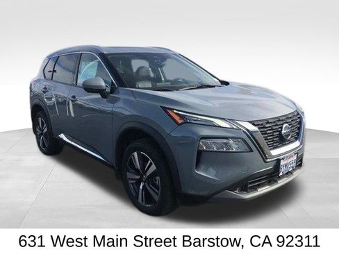 Used 2021 Nissan Rogue SL FWD image 3