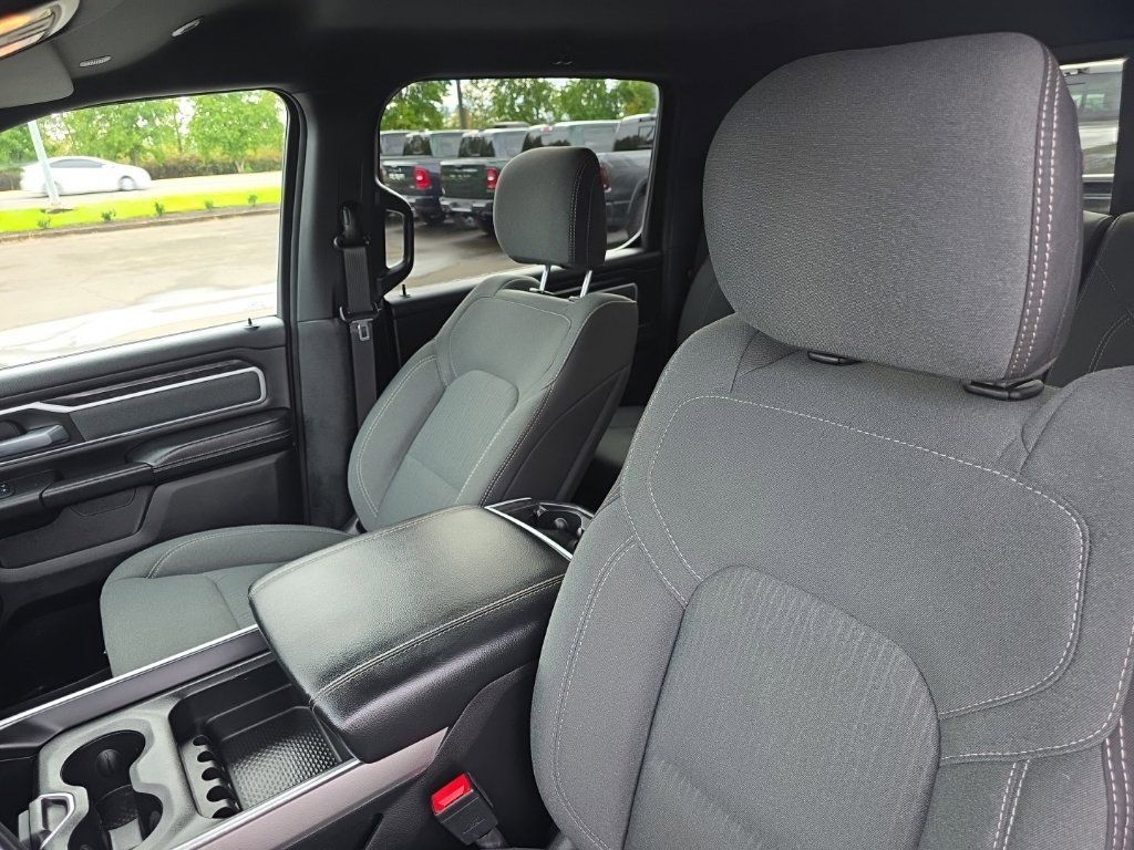 Used 2023 RAM 1500 Big Horn AWD/4WD image 14