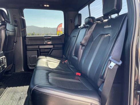Used 2020 Ford F250 Platinum w/ FX4 Off-Road Package AWD/4WD image 26