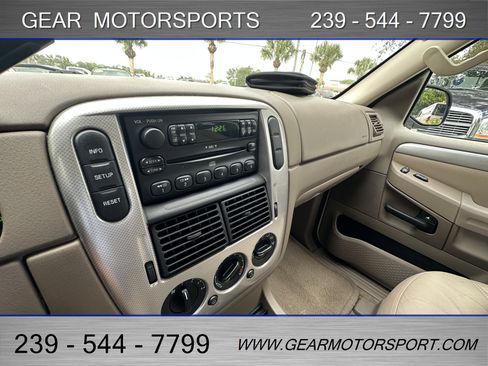 Used 2005 Mercury Mountaineer Convenience image 29