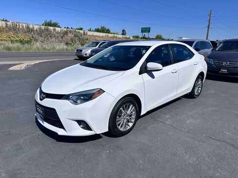 Used 2015 Toyota Corolla LE w/ Protection Package FWD image 2