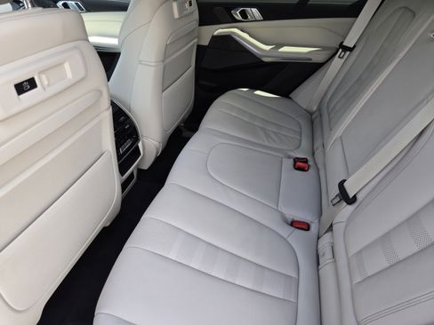 Used 2020 BMW X5 xDrive40i w/ Premium Package AWD/4WD image 27