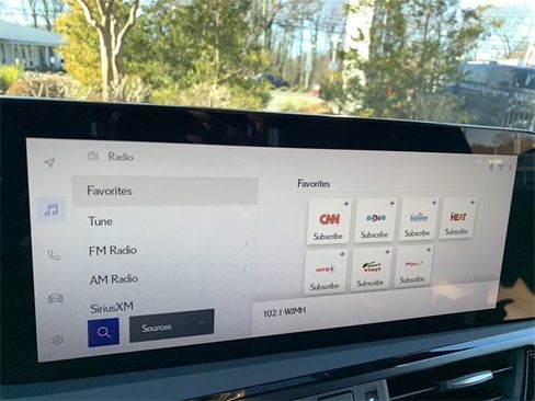 Used 2024 Lexus ES 350 Ultra Luxury image 24