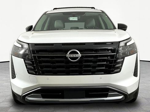New 2026 Nissan Pathfinder SL AWD/4WD image 2