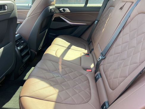 Used 2024 BMW X5 xDrive40i w/ Premium Package AWD/4WD image 24