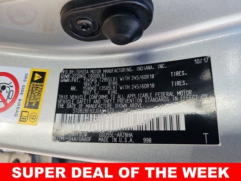 Used 2018 Toyota Highlander LE image 41