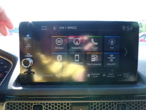 Used 2022 Honda Civic Touring image 19