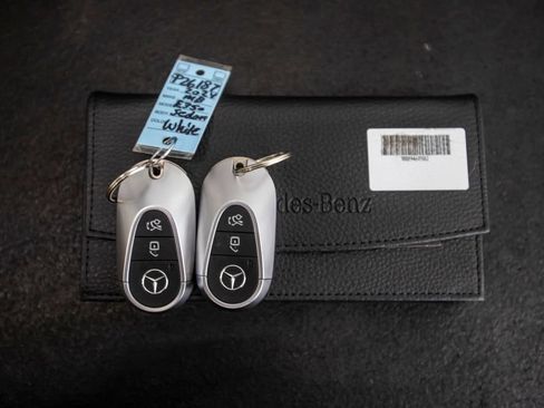 Used 2024 Mercedes-Benz E 350 4MATIC Sedan image 44