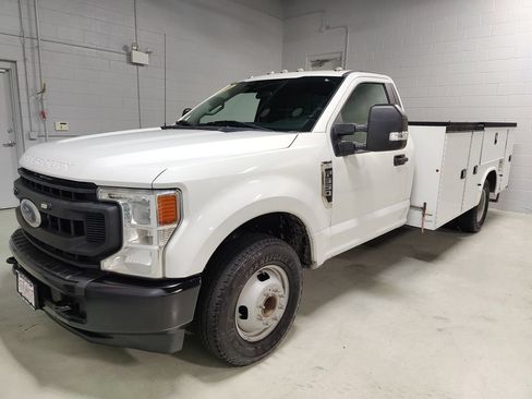 Used 2020 Ford F350 XL w/ Power Equipment Group RWD image 19