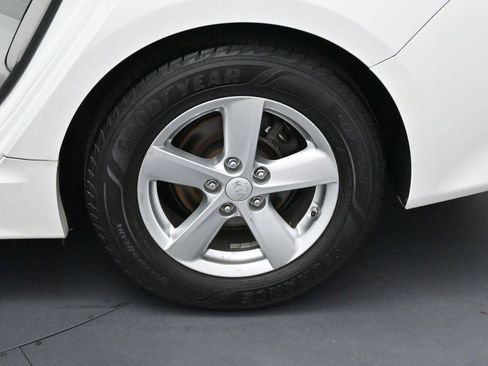 Used 2015 Kia Optima LX w/ LX Convenience Plus Package FWD image 33