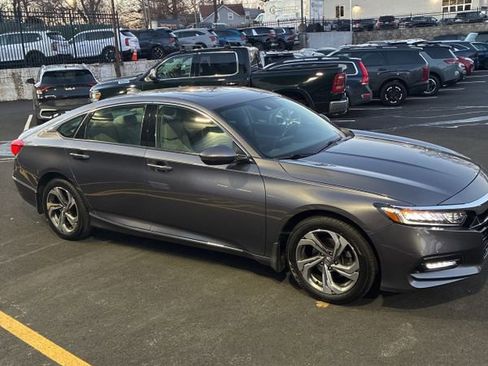 Used 2019 Honda Accord EX-L image 12