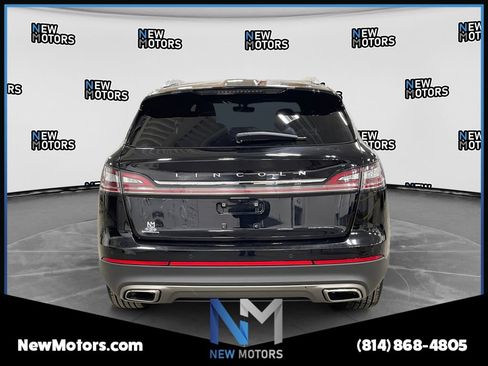 Used 2022 Lincoln Nautilus Reserve w/ Equipment Group 201A AWD/4WD image 4