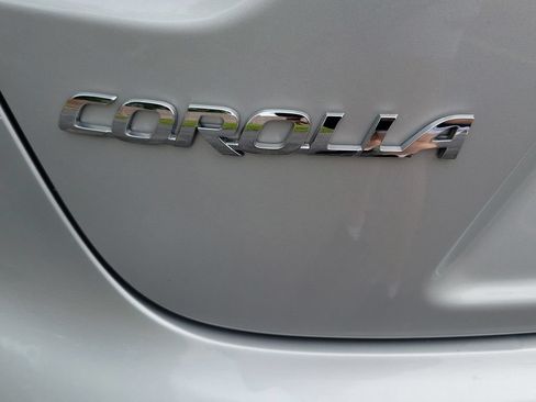 Used 2024 Toyota Corolla LE FWD image 8