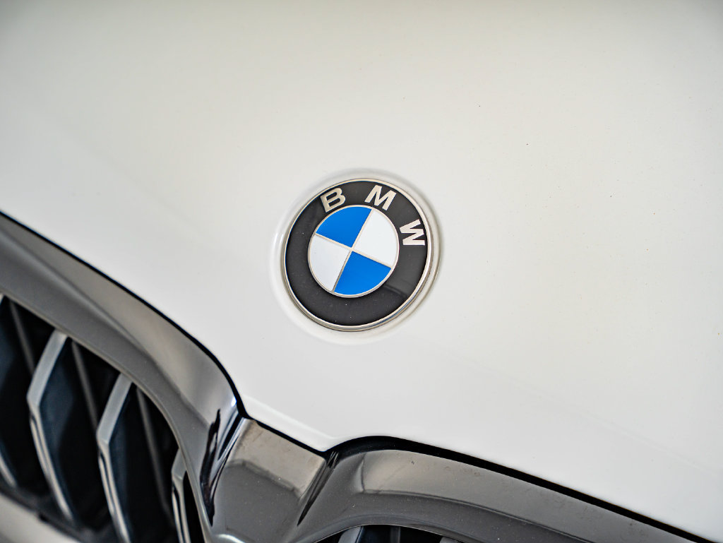 Used 2022 BMW 540i w/ M Sport Package RWD image 11