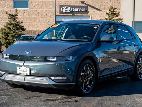 Certified 2024 Hyundai Ioniq 5 SEL image 3