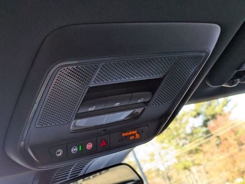 New 2025 Chevrolet Blazer EV LT w/ Super Cruise Package image 24