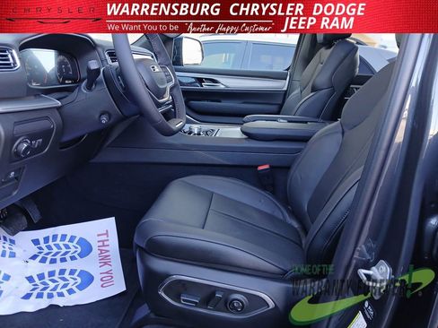 New 2026 Jeep Grand Wagoneer Limited image 11