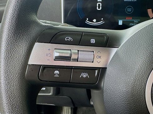 Used 2025 Hyundai Sonata SEL FWD image 22