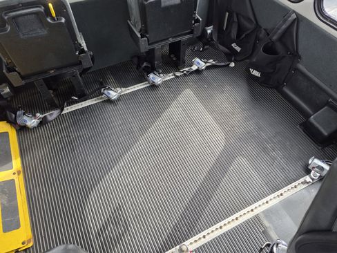 Used 2021 Ford E-350 and Econoline 350 Super Duty w/ Shuttle Bus Prep Package image 16