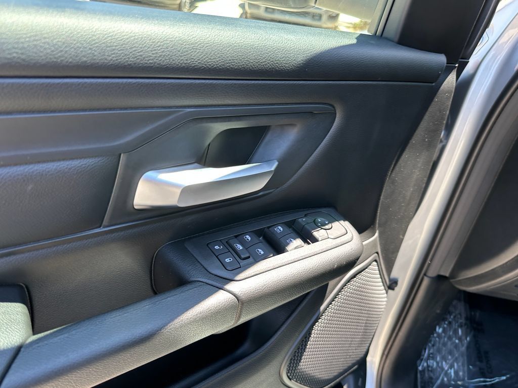 New 2026 RAM 1500 Express RWD image 22