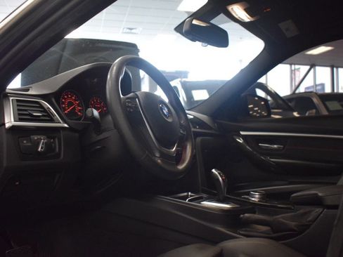 Used 2018 BMW 330i Sedan image 36