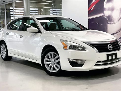 Used 2015 Nissan Altima 2.5 S w/ Power Driver Seat Package image 20