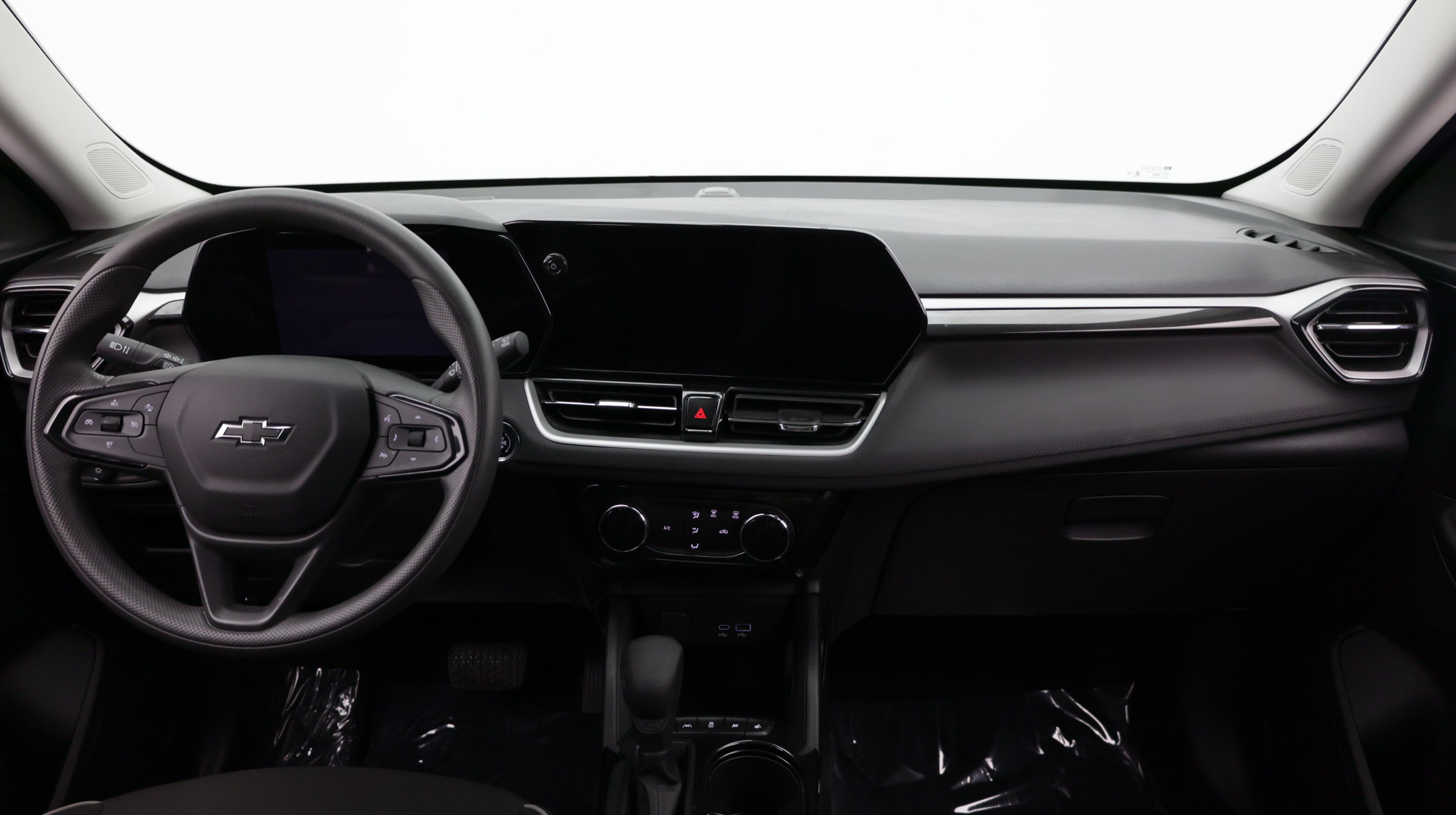 Used 2026 Chevrolet TrailBlazer LT FWD image 30